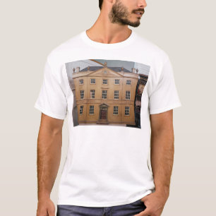 Das Haus der Puppe, neoklassische Adam-Art, c.1810 T-Shirt