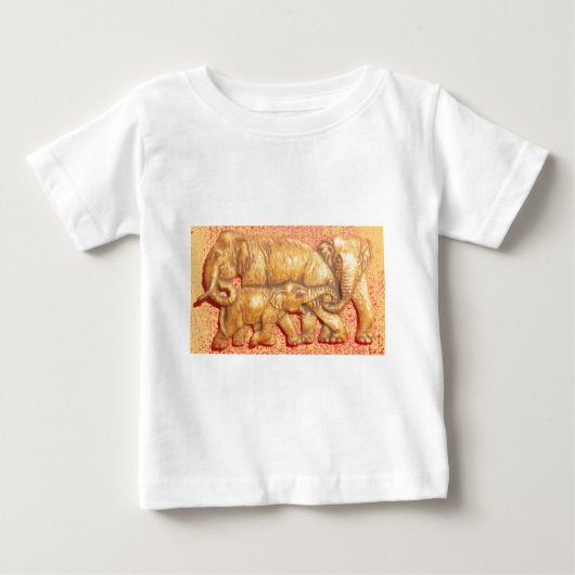 Das Herz der Herde: Elefantenportrait Baby T-shirt (Vorderseite)
