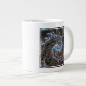 Das Herz des Messiers 74 Jumbo-Tasse (Vorderseite Rechts)