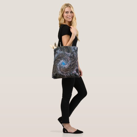 Das Herz des Messiers 74 Tasche (Am Model)