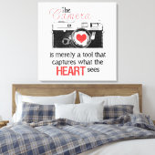 Das Herz erfassen Leinwanddruck (Insitu (Schlafzimmer))