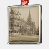 Das Hman Kyaung oder das Glaskloster, Birma Ornament Aus Metall (Links)