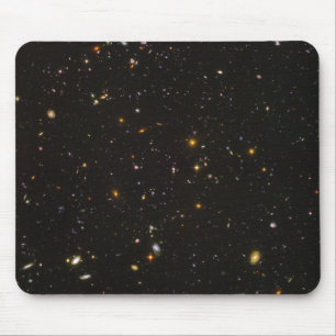 Das Hubble ultra tiefe Feld-Raum-Bild Mousepad