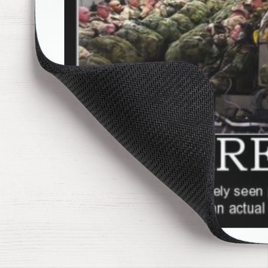 das INNERE von einem tatsächlichen Kann-O-Whoopass Mousepad (Ecke)