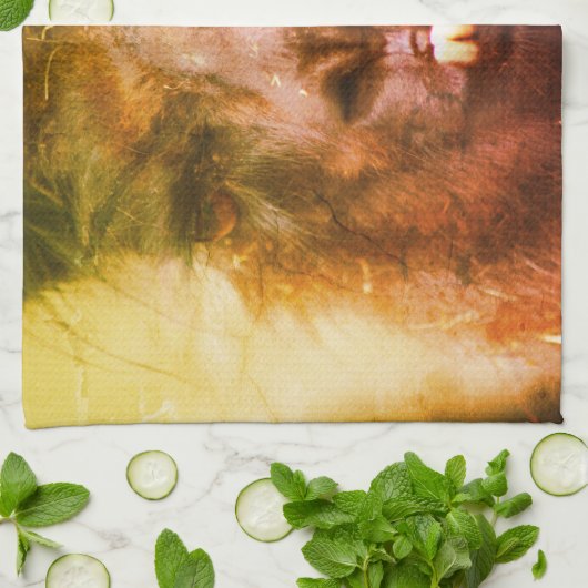 Das intensive Schwarze Lama-Gesicht ist Abstrakt N Geschirrtuch (Gefaltet)