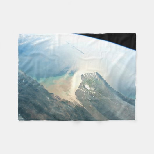 Das Irrawaddy River Delta in Birma (Myanmar). Fleecedecke (Vorderseite (Horizontal))