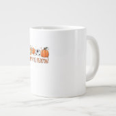 Das ist der Saisonleaf, der den Herbstfußball Latt Jumbo-Tasse (Vorderseite Rechts)