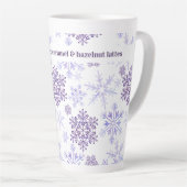 Das ist die Jahreszeit für .. Custom Snowflake Milchtasse (Rechte Ecke)