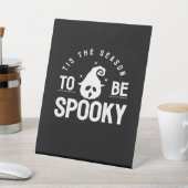 Das ist die Jahreszeit, um ein toller Halloween-Ta Sockelschild (In SItu)