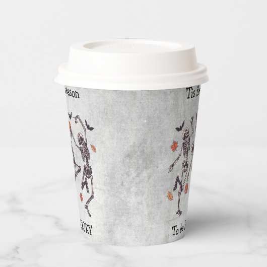 Das ist die Jahreszeit, um Spaß zu haben - Skelett Pappbecher (Links)