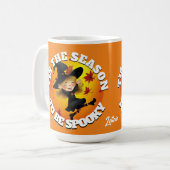 Das ist die Saison Happy Hexe Kaffeetasse (Vorderseite Links)