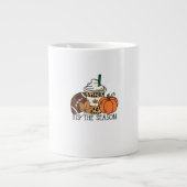 Das ist die Saison Pumpkin Erntedank Football Mini Jumbo-Tasse (Vorderseite)