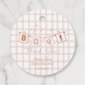 Das ist ein Junge! Niedlich Brown Gingham Notedry  Geschenkanhänger (Rückseite)