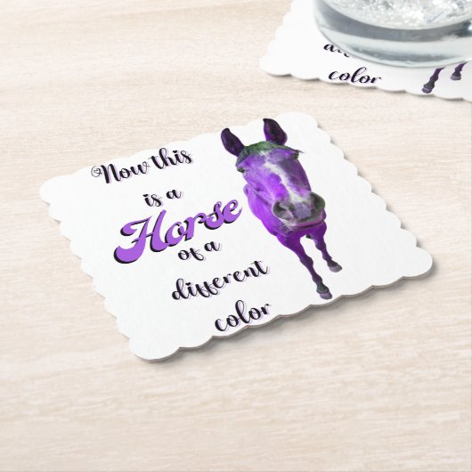 Das ist ein Pferd mit einer anderen Farbe Lila Untersetzer (angewinkelt)