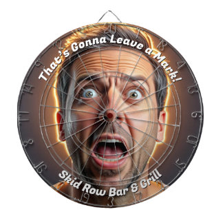 Das ist Gonna, die einen Mark Funny Verlassen hat Dartscheibe