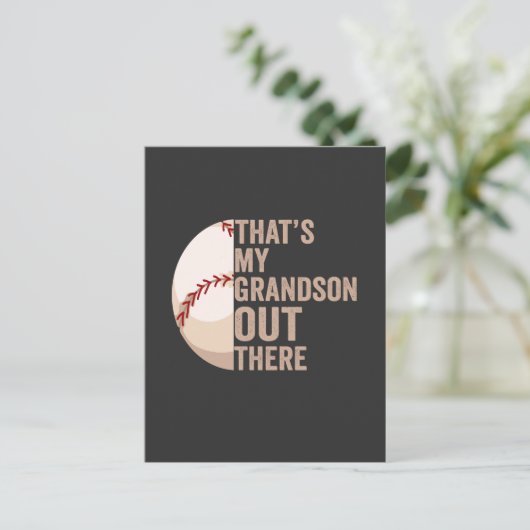 Das ist mein Enkel da draußen Funny Baseball Lover Einladungspostkarte (Stehend Vorderseite)