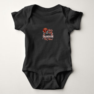 Das ist mein Großvater da draußen Baby Strampler