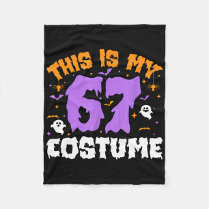 Das ist mein Halloween 67 Kostüm Nummer 6 7 Meme S Fleecedecke
