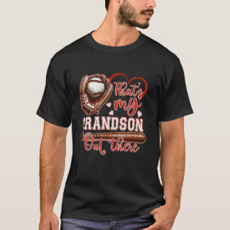 Das ist meine Großmutter da draußen Baseball-Moth T-Shirt