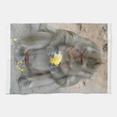 Das ist meins! ... Wild Thai Macaque Monkey Geschirrtuch (Horizontal)