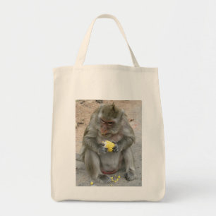 Das ist meins! ... Wild Thai Macaque Monkey Tragetasche