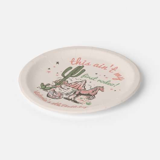 Das ist nicht mein erstes Rodeo Cowgirl zum Geburt Pappteller (Schrägansicht)