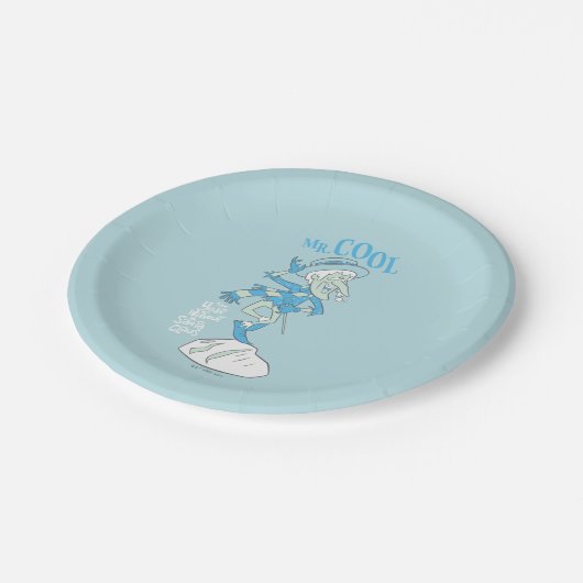 DAS JAHR OHNE SANTA CLAUS™ | Herr Cool Pappteller (Schrägansicht)