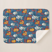 DAS JAHR OHNE SANTA CLAUS™ Snowtown Showdown Sherpadecke (Vorderseite (Horizontal))