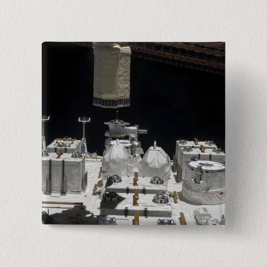 Das japanische Versuchsmodul, das verfügbar ist Button (Vorderseite)