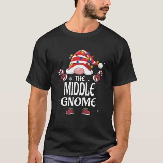 Das Karierte Christma des mittleren Gnome-Baumes B T-Shirt (Vorderseite)
