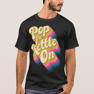 das Kettle auf Big Funky Retrowörtern und Vintages T-Shirt