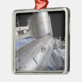 Das Kibo-Labor für das japanische Experimentiermod Ornament Aus Metall (Links)