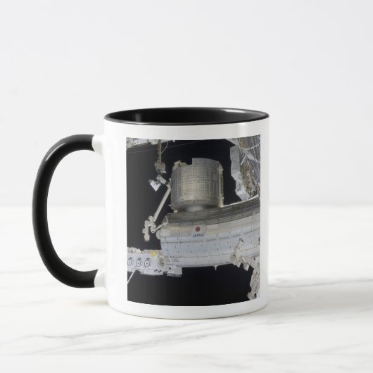 Das Kibo-Labor für das japanische Experimentiermod Tasse (Links)