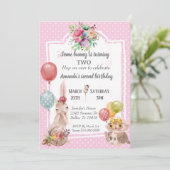 Das Kind ist ein Hübsches Osteruhn rosa Einladung (Stehend Vorderseite)