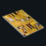 Das Kiss-Muster von Gustav Klimt, Art Nouveau Notizblock<br><div class="desc">Der Kuss (Musterbeispiel) von Gustav Klimt ist ein Vintages Viktorianisches Zeitkunstgemälde. Dieses Detail stammt aus einem Liebe- und Romantik-Gemälde mit einem romantischen Paar in verschiedenen Goldtönen, Symbolen und Mustern, die einen Kuss mit einem Bronzestand teilen. Über den Künstler Gustav Klimt (1862-1918) war ein österreichischer Maler der Symbolik und einer der...</div>