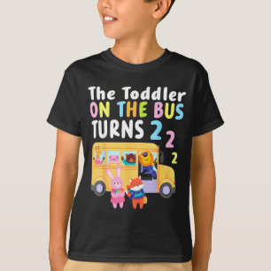 Das Kleinkind im Bus wird zwei Jahre süße Tier T-Shirt