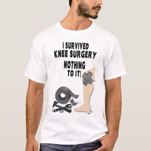 DAS KNIE-OPERATIONS-SHIRT DER MÄNNER - I T-Shirt