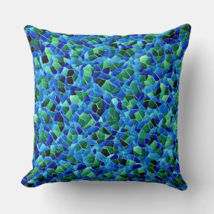 Das Kopfkissen ist grün und blau, grobmosaik Kissen