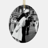 Das Kriegs-Auf Wiedersehen Quadrat manchmal küssen Keramikornament (Rechts)