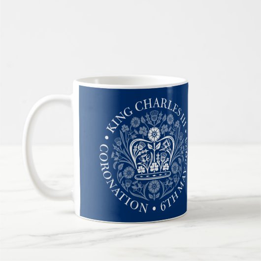 Das KrönungsEmblem des Königs Charles 2023 Kaffeetasse (Links)