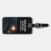 Das künstlerische Konzept illustriert Kepler-16b. Gepäckanhänger (Vorderseite horizontal)