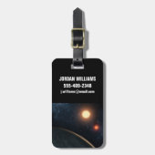 Das künstlerische Konzept illustriert Kepler-16b. Gepäckanhänger (Vorderseite vertikal)