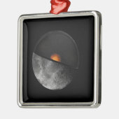 Das künstlerische Konzept zeigt einen möglichen in Silbernes Ornament (Links)