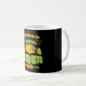 Das Lächeln von Lagerfeuern wird altCamping Wander Kaffeetasse (VorderseiteRechts)