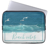 Das Laptop-Gehäuse von Beach Vibes Ocean Wave Laptopschutzhülle (Vorderseite)