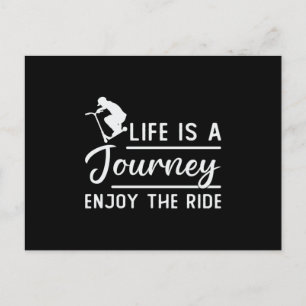 Das Leben als Rollerfahrer ist eine Reise, genieße Postkarte