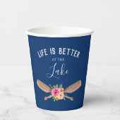 Das Leben am See ist besser, die Rustikalen Chic P Pappbecher (Vorderseite)