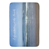 Das Leben am Strand ist besser Badematte (Vorderseite Vertikal)