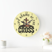 Das Leben beginnt am Kreuz Große Wanduhr (Zuhause)