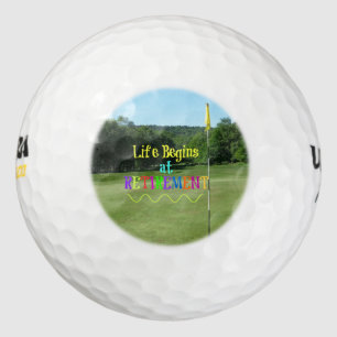 Das Leben beginnt bei der Bezahlung - Golf spielen Golfball